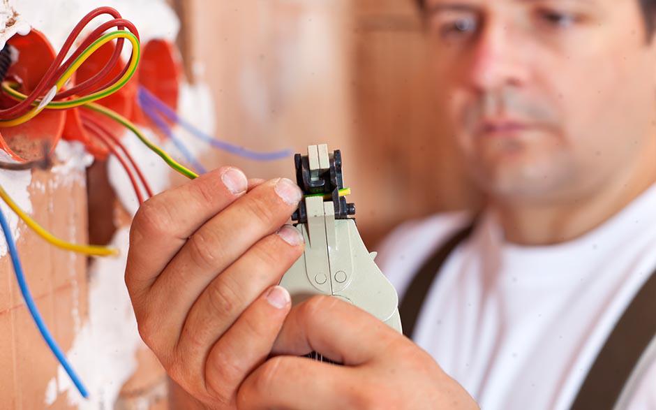 trouver un électricien Courbevoie
