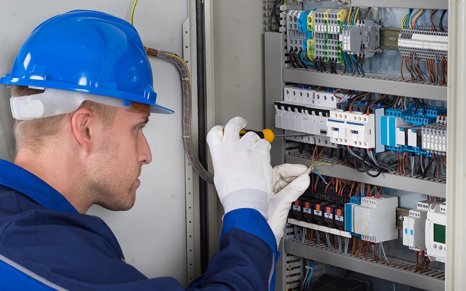 électricien urgence Paris 10